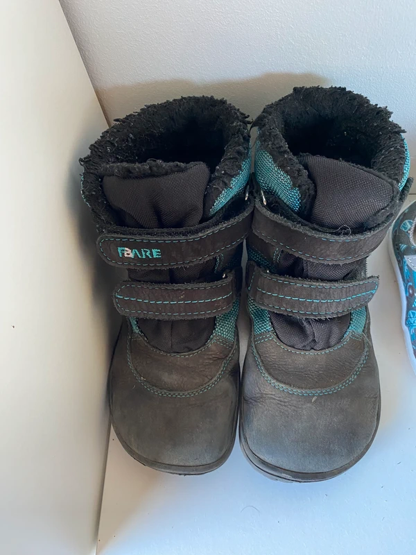 Fare bare zimni boty
