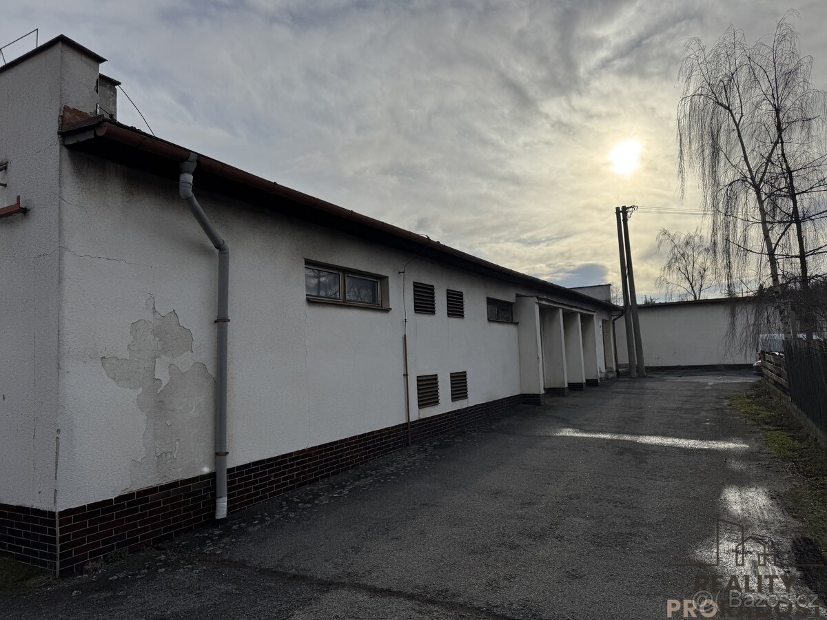 Prodej komerčního skladu