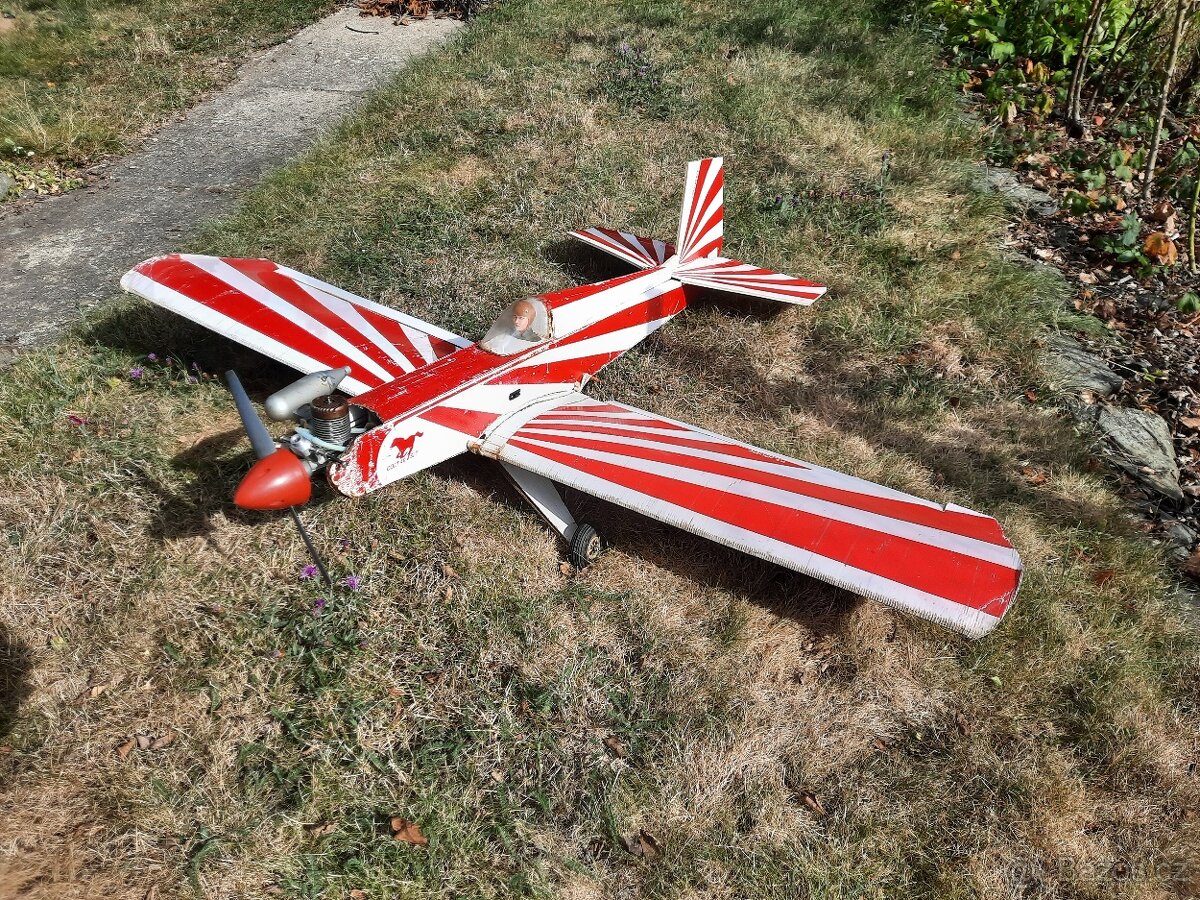 RC model Colt 40 SLT