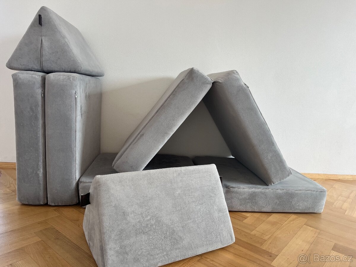 Multifunkční Bunkr - pohovka, postel pro hosty, domeček