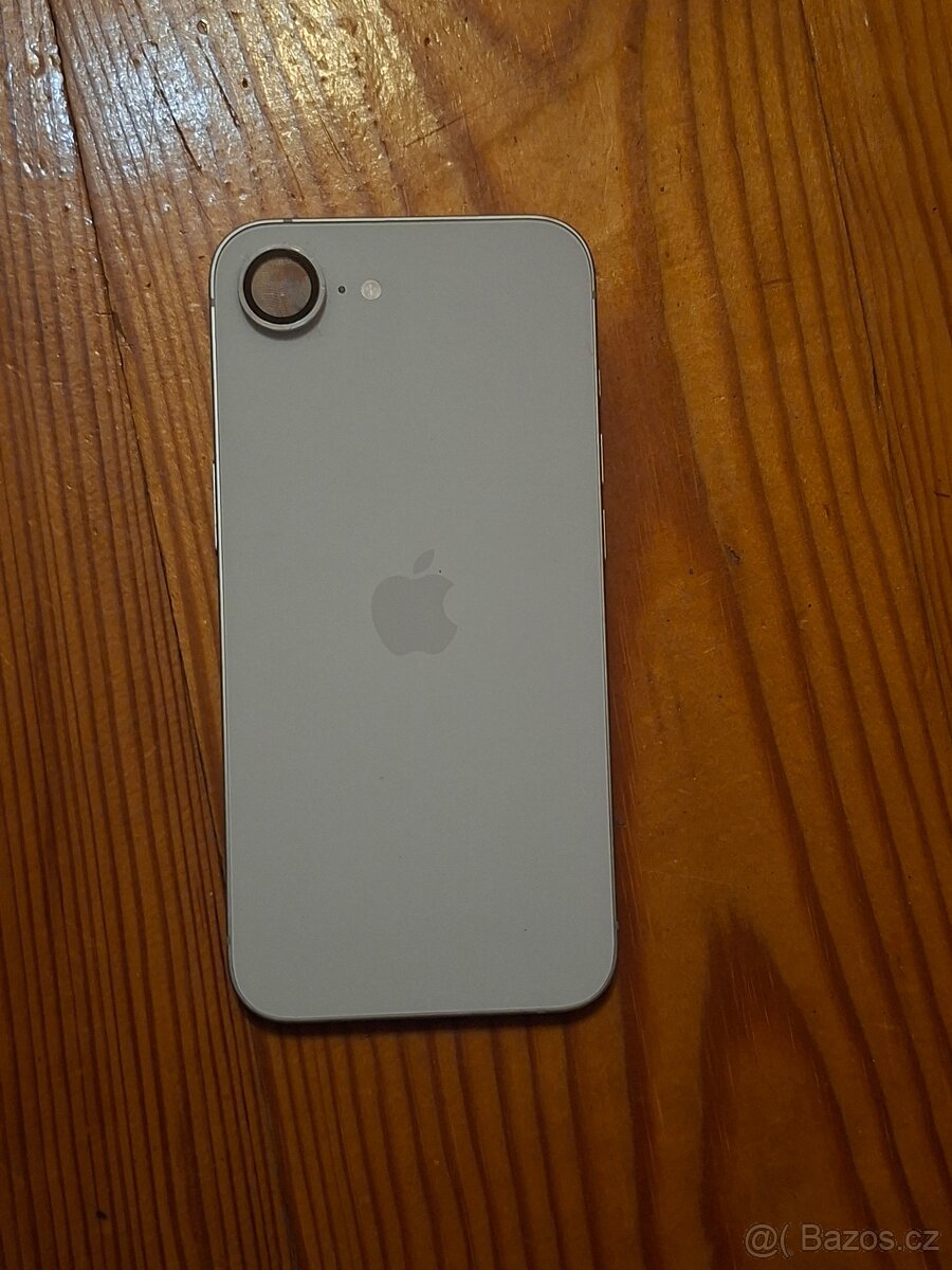 Prodám iPhone 16e 128gb