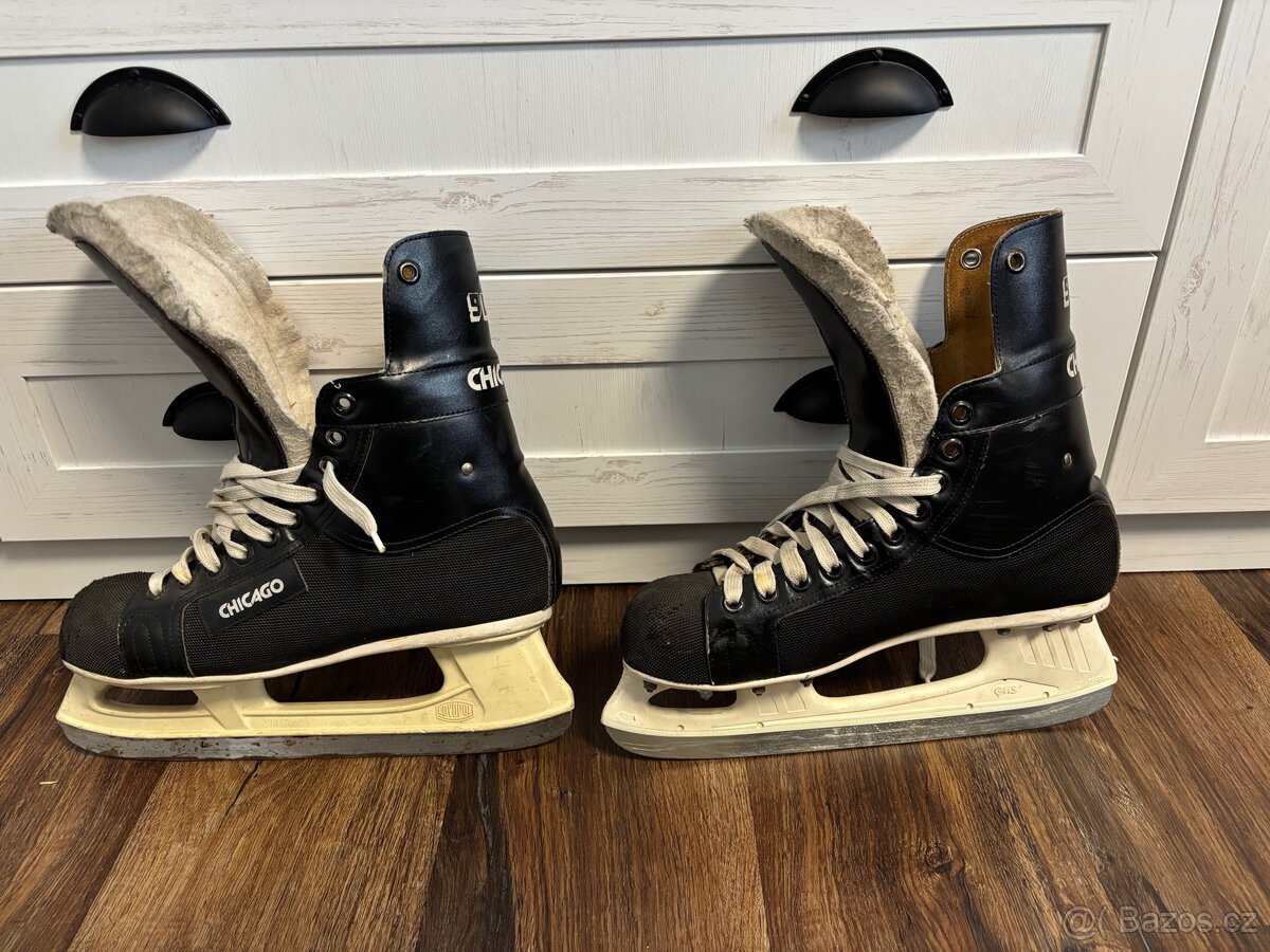 Zimní brusle Chicago 9000 - botas
