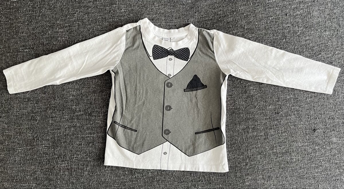 Chlapecké tričko - vel. 104