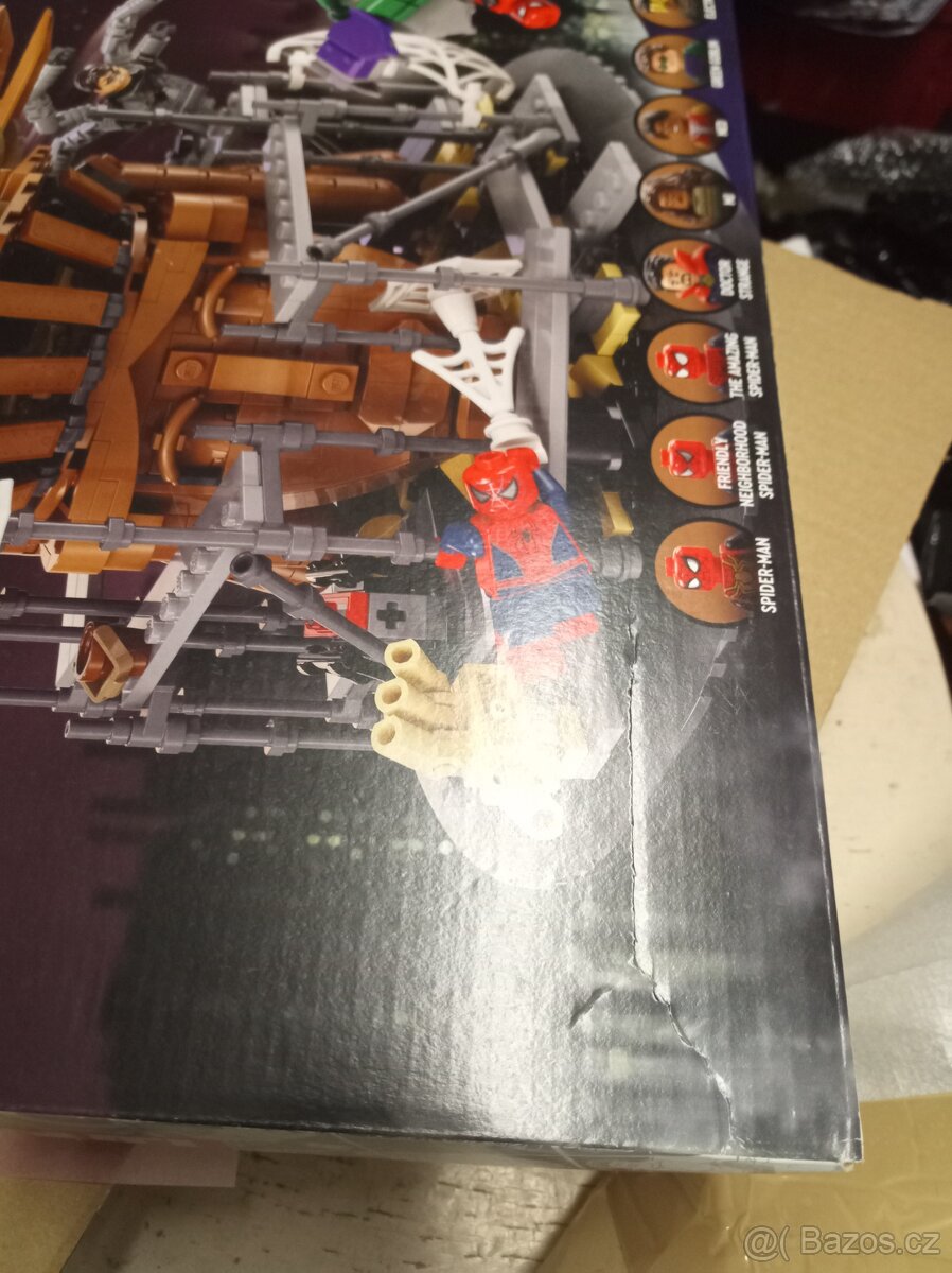 Lego 76261