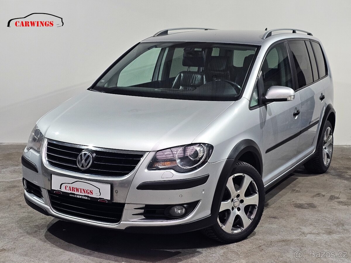 Volkswagen Touran, 1.9 TDI/ 77 kW, CROSS, 7 míst