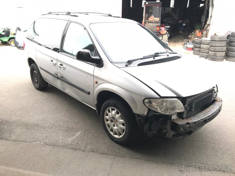 Chrysler Voyager 2004 2,8CRD AUT, díly z vozu