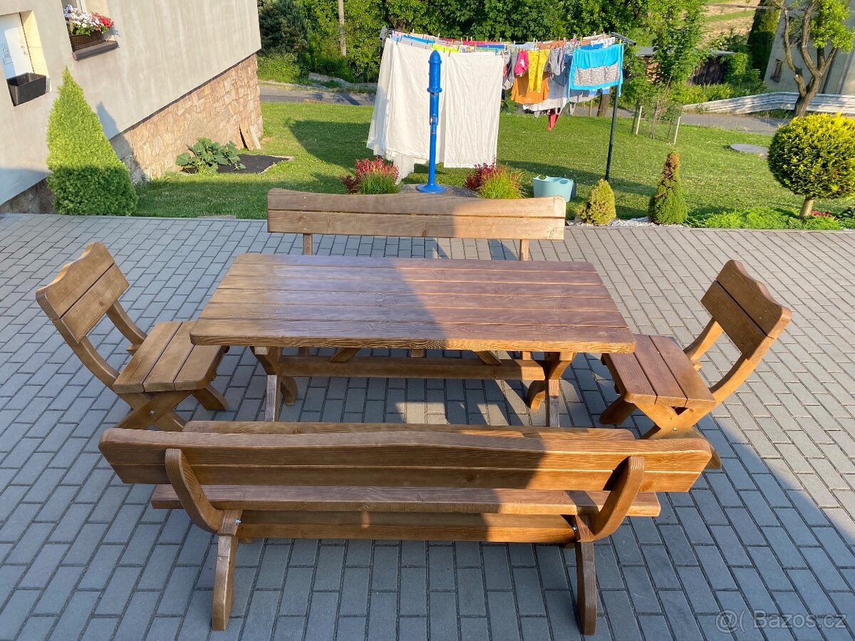 Dřevěný Zahradní nábytek posezení masiv
