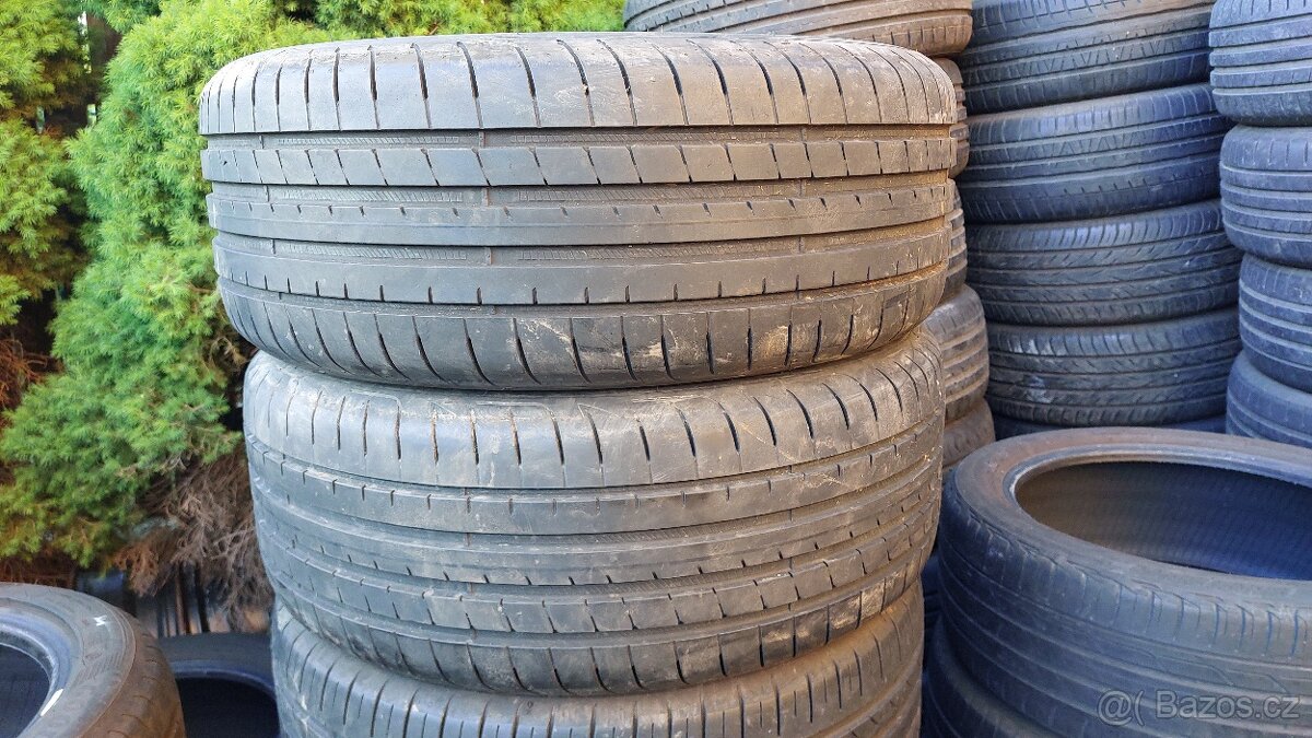 Pneu letní, 2 kusy, rozměr 235/55/17, 103Y, zn. GOODYEAR