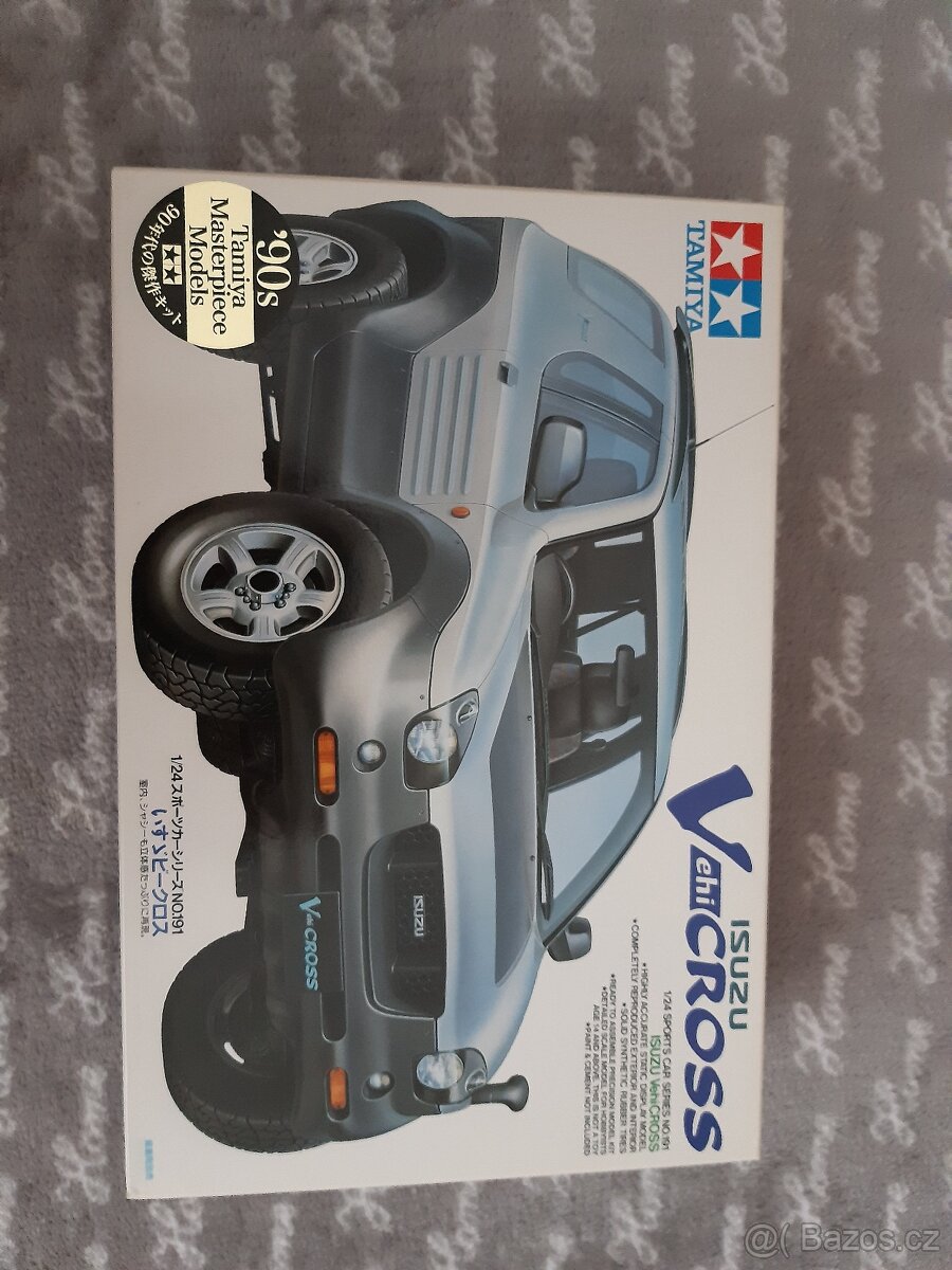 1/24 Isuzu Vehicross