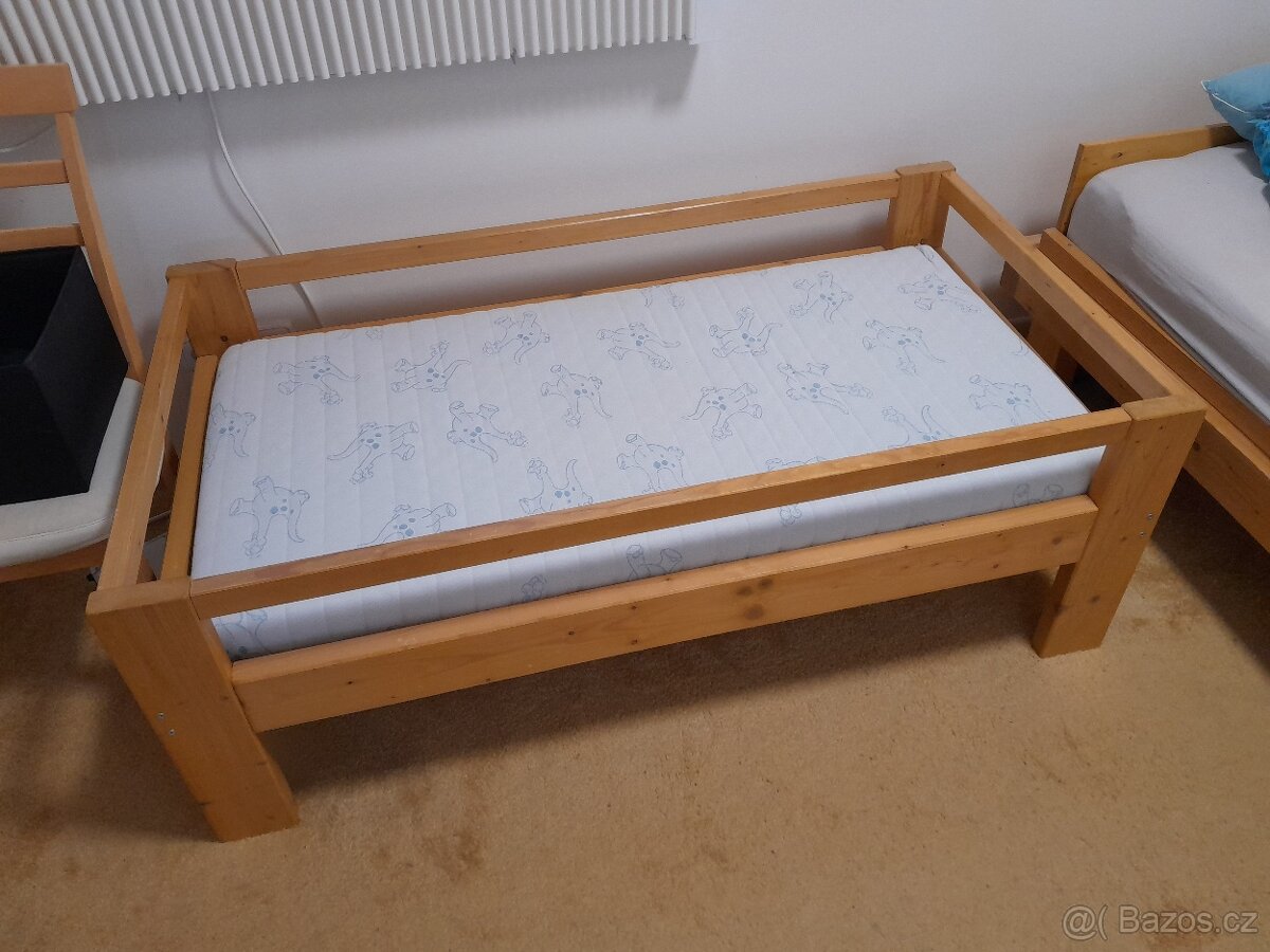 3 dětské postele s matrací
