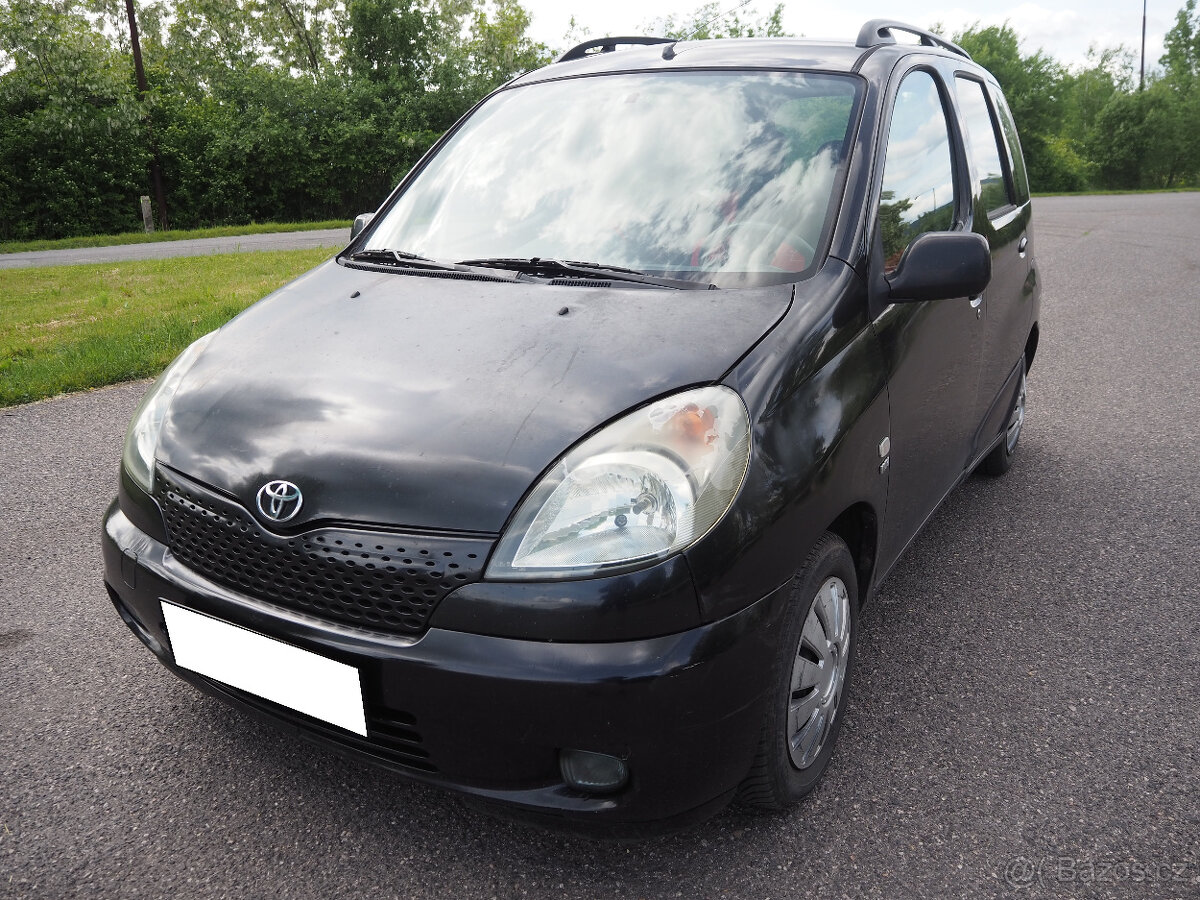 Toyota Yaris VERSO 1.3 KLIMA