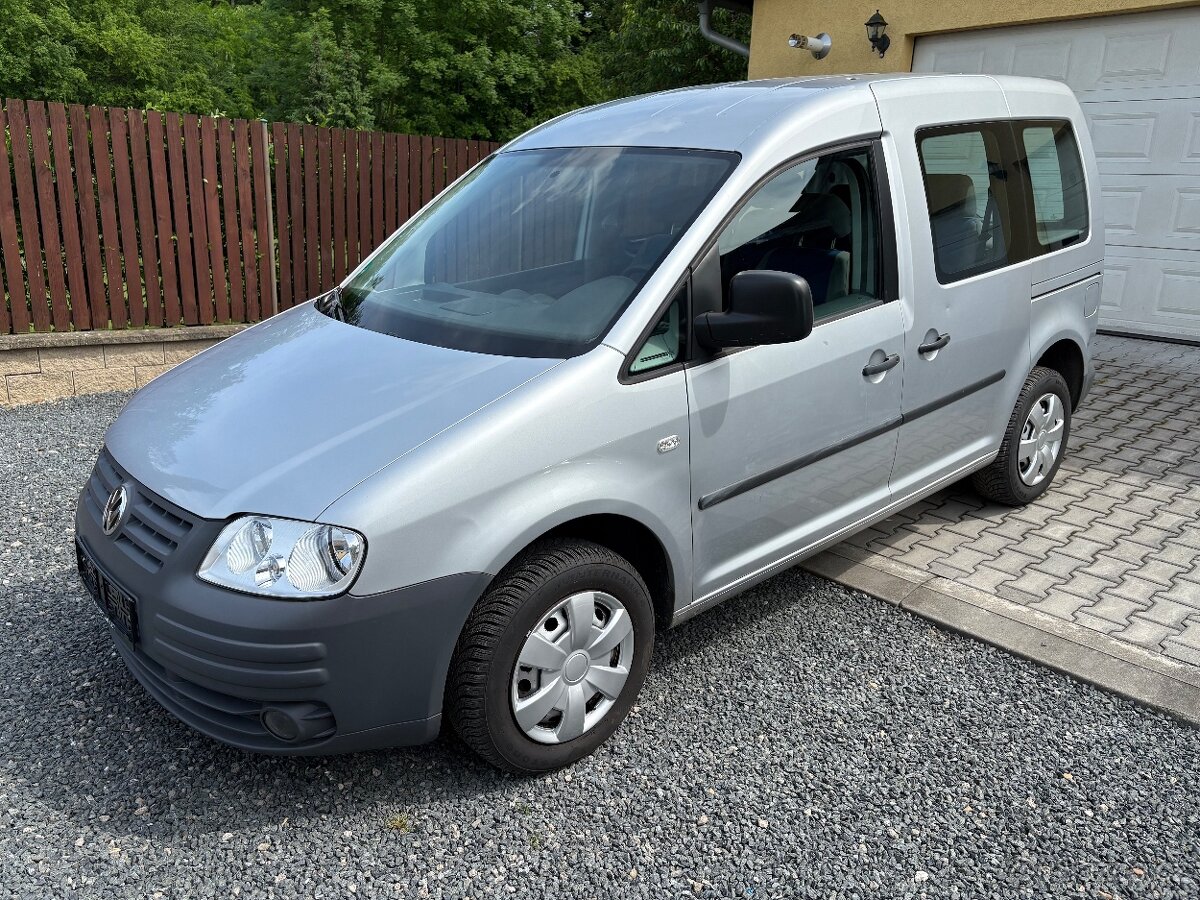 VW Caddy Life 1.4 16V, 1. majitel