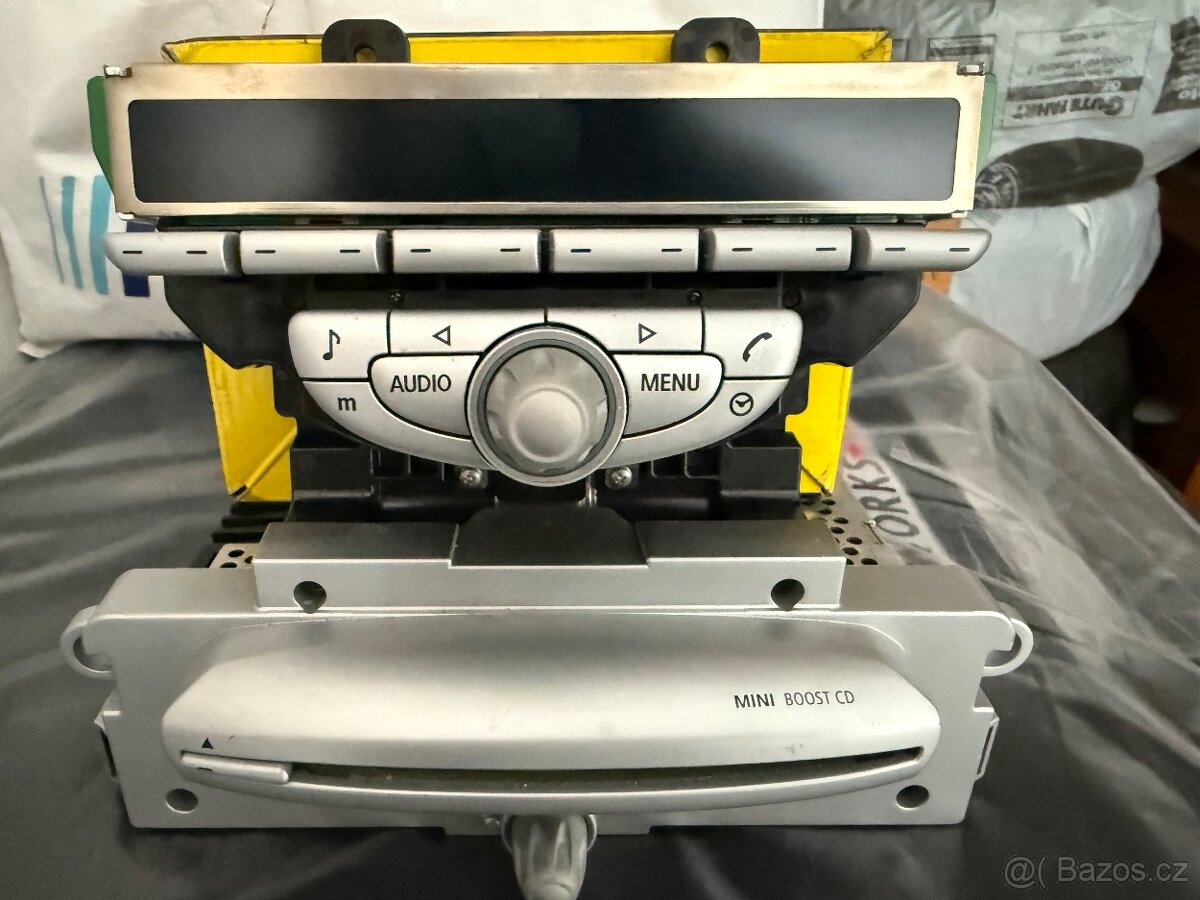 Autorádio Mini Cooper Boost CD 65.12- 3452681 Alpine, pěkné.