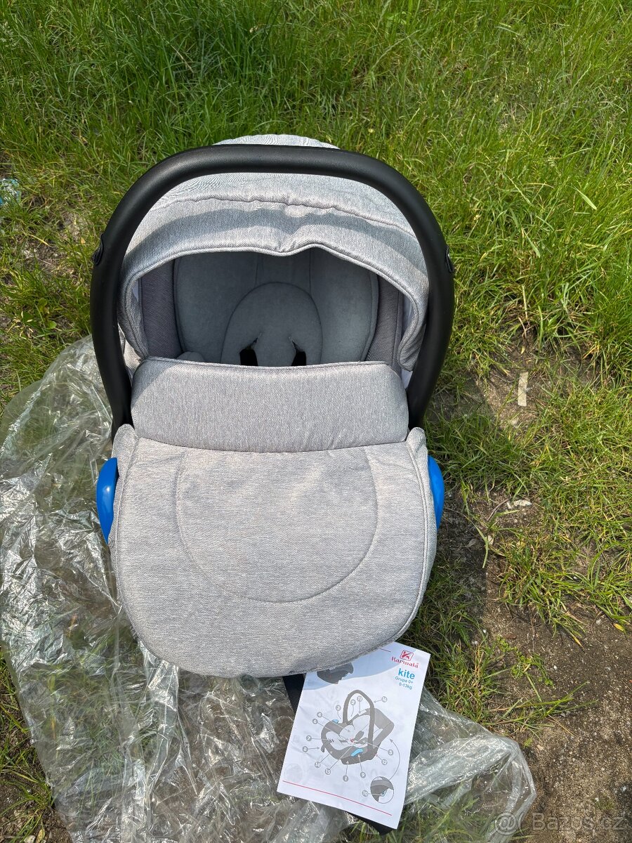NOVÁ AUTOSEDAČKA CARLO KARWALA KITE 0-13KG