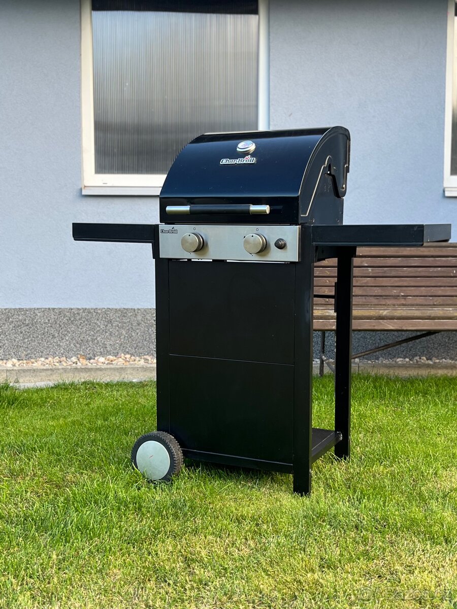 Plynový gril Char-Broil