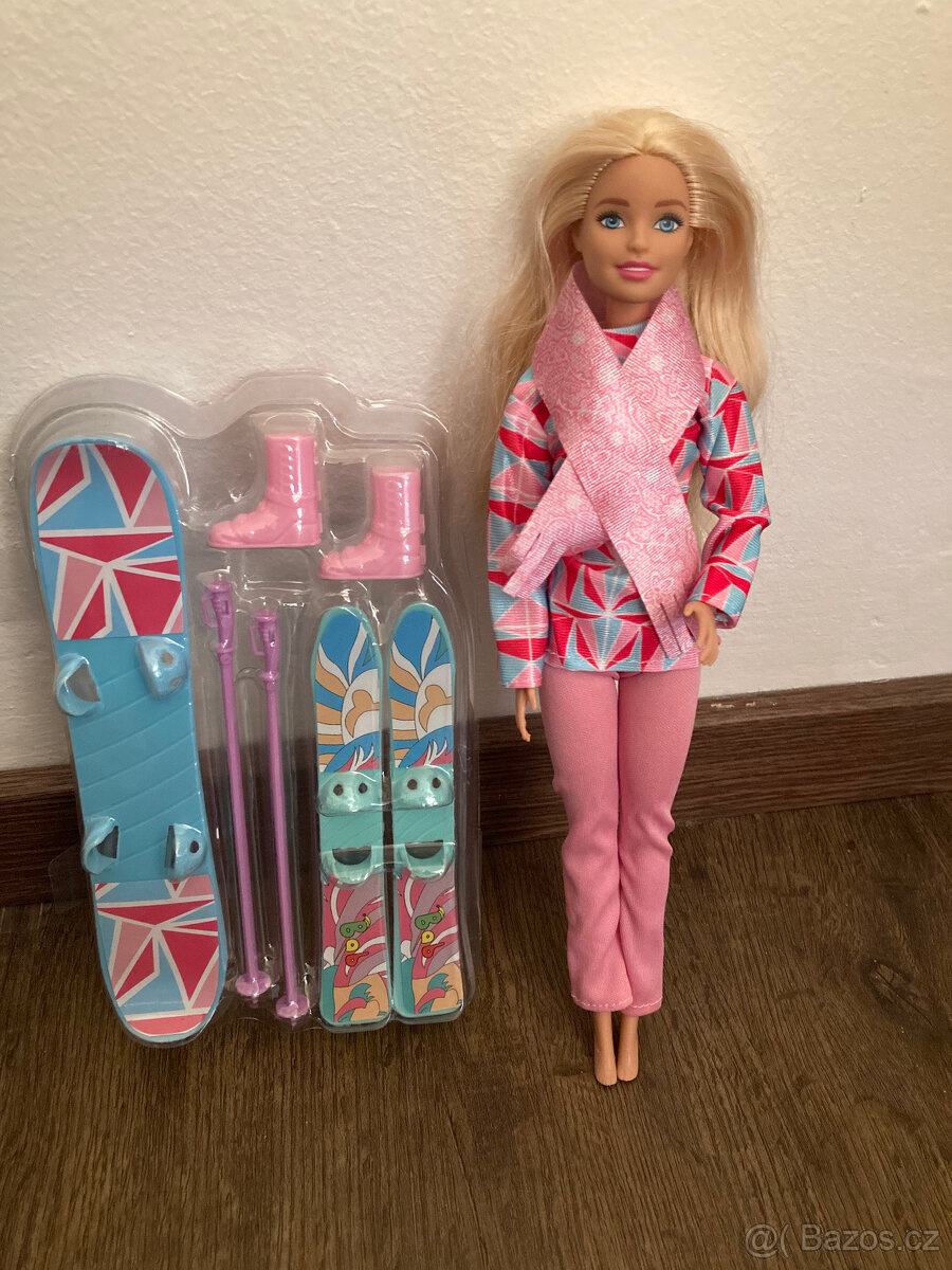 Barbie výbava lyže