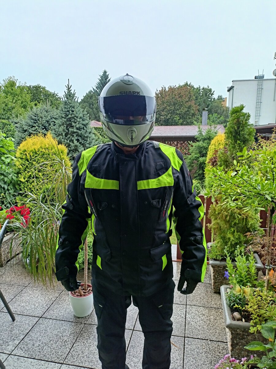 Moto bunda+kalhoty+rukavice+helma