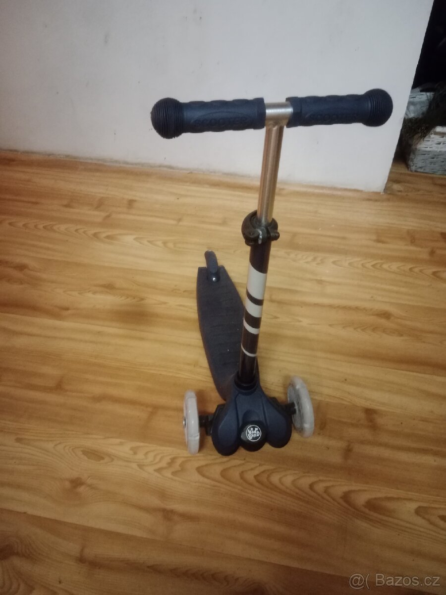 Dětská koloběžka