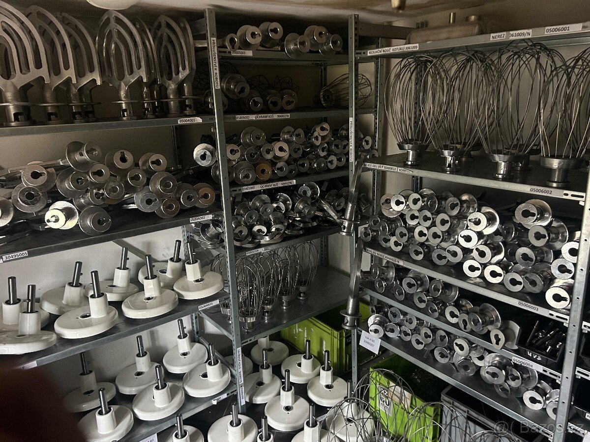 Robot RE 22 Alba - ND