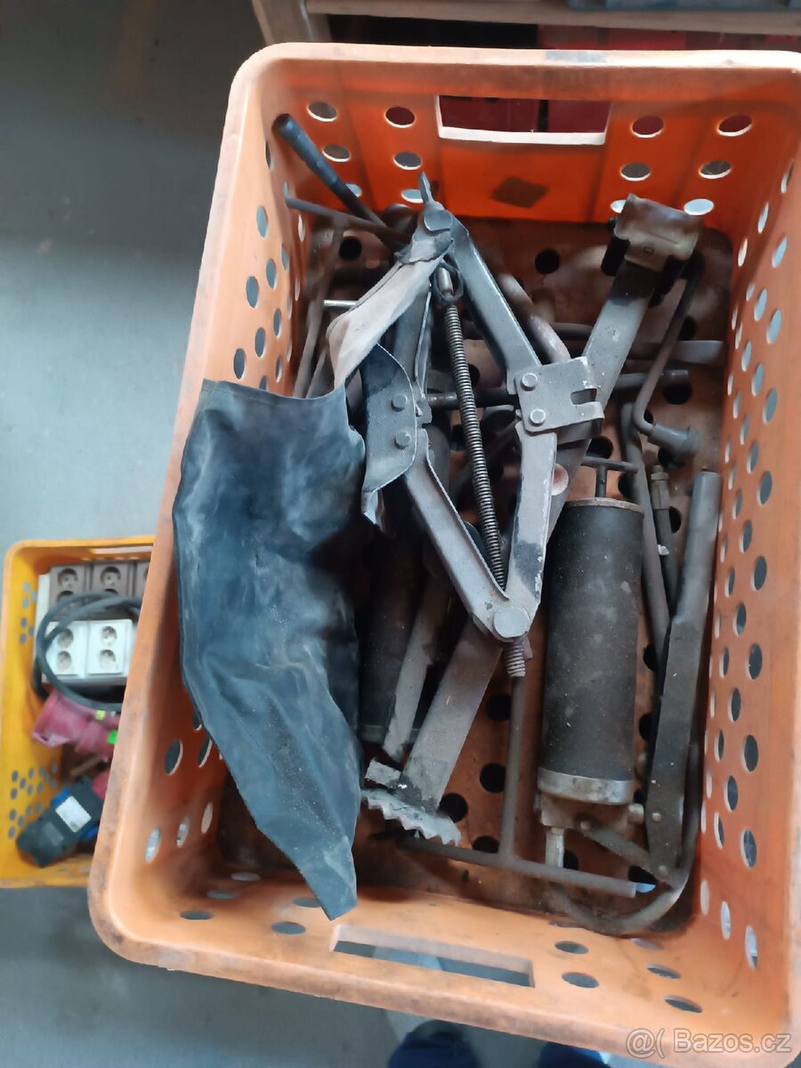 Garážový výprodej