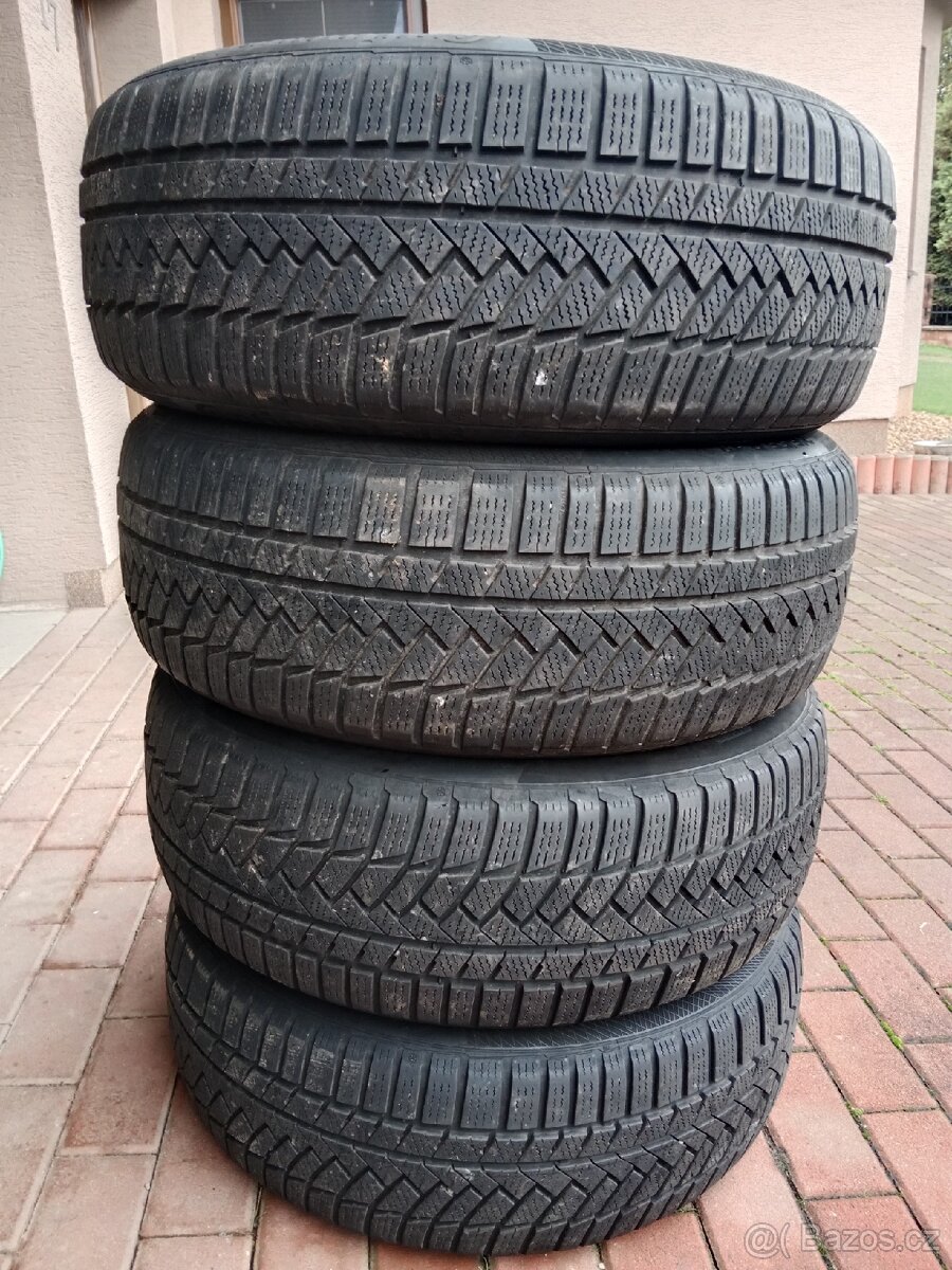 Zimní pneu 215/55 R18