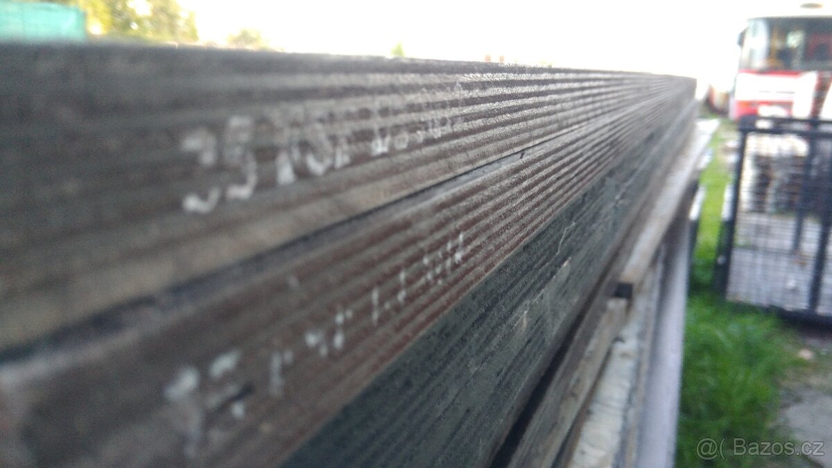 Voděodolná překližka