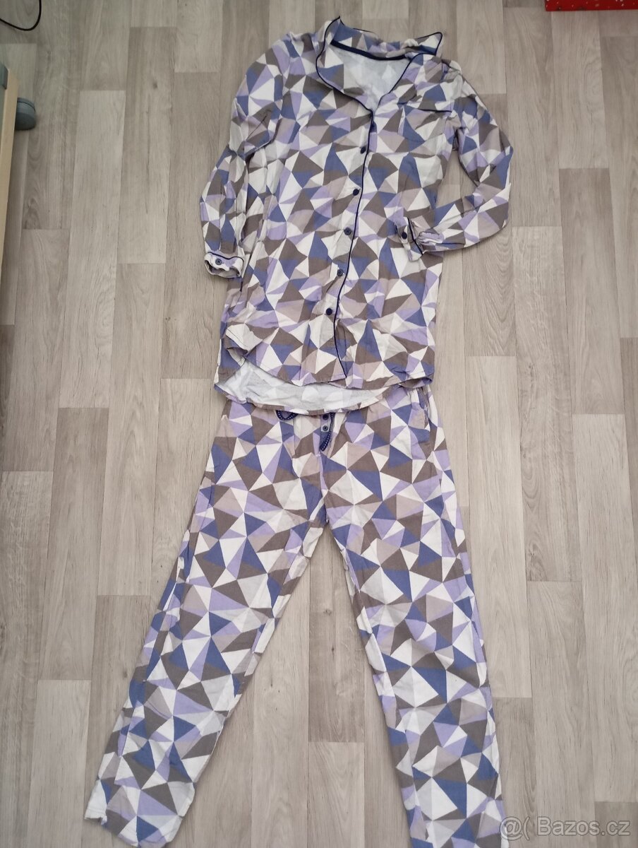 DÁMSKÉ/DÍVČÍ PYŽAMO VEL.36/S