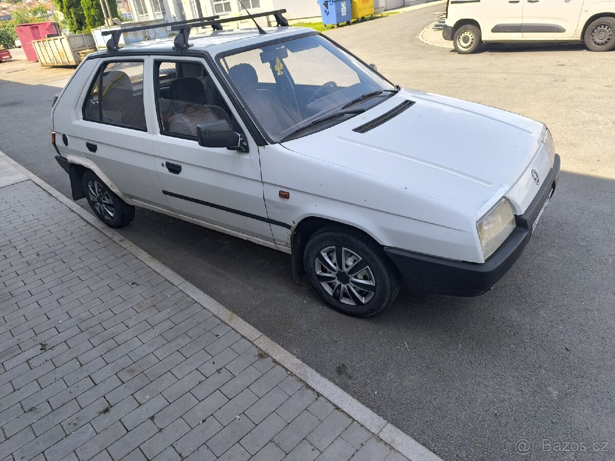 Škoda favorit 135 ls