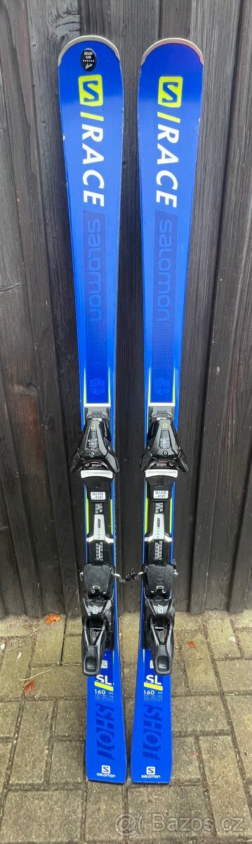 Carvingové sjezdové lyže