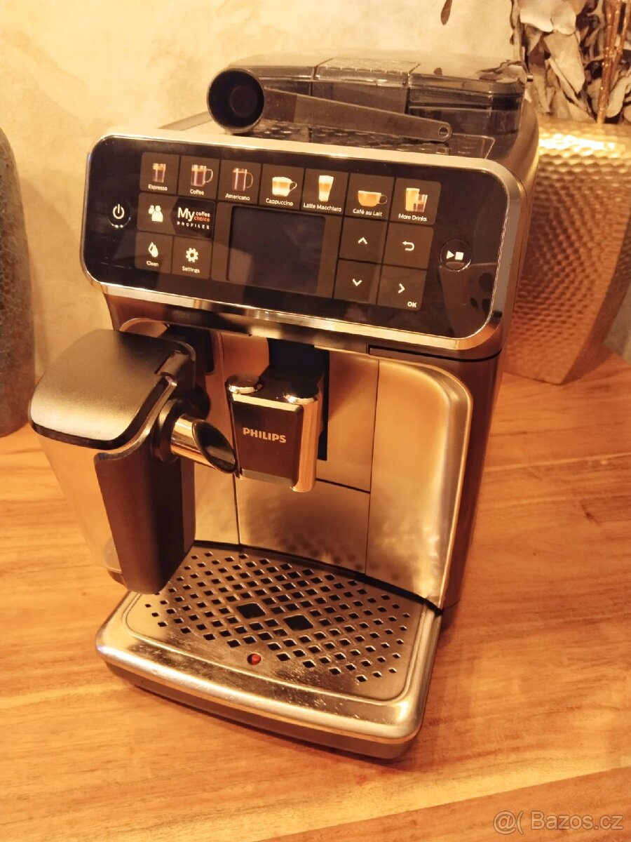 Kávovar Philips 5400 Latté Go