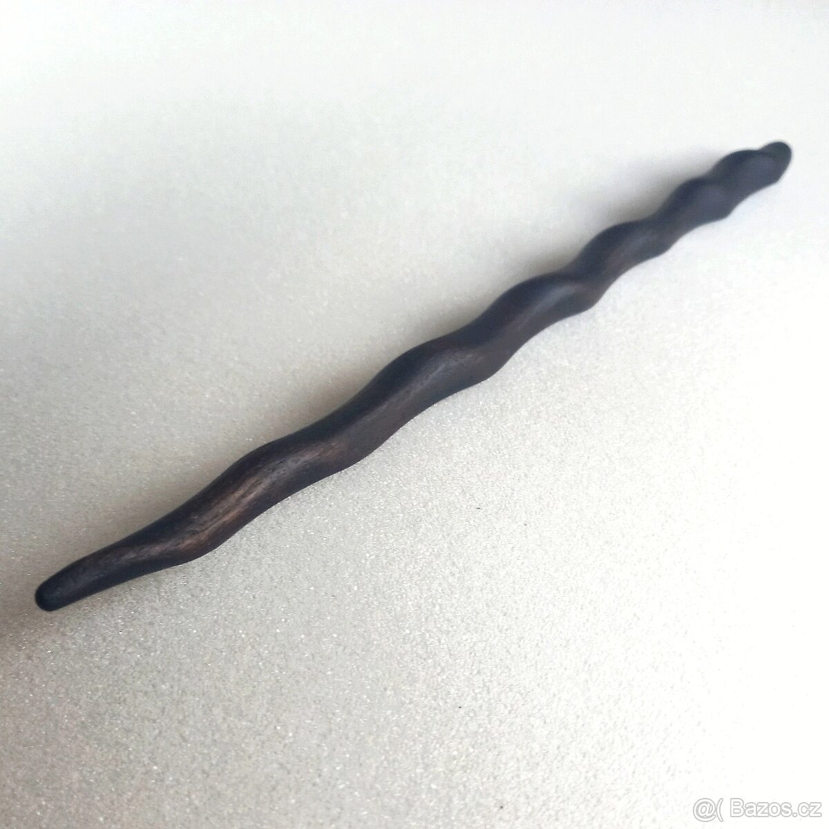 Kouzelnická hůlka z jasanového dřeva