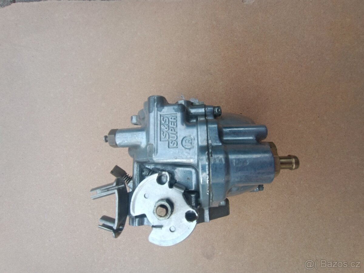 Karburátor S&S super E