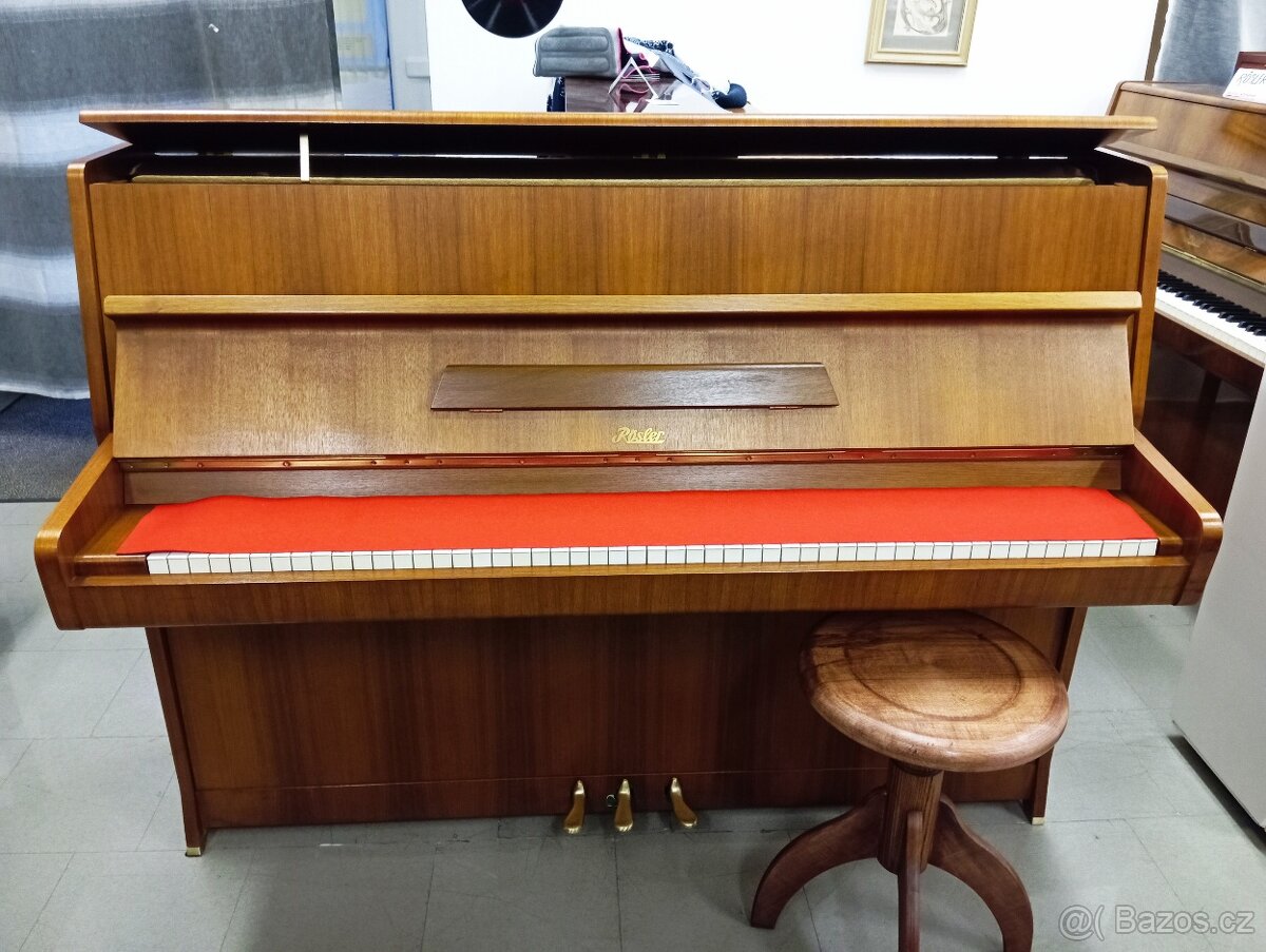 Rösler/Petrof výška 109-Dovoz po ČR zdarma 7 dní v týdnu