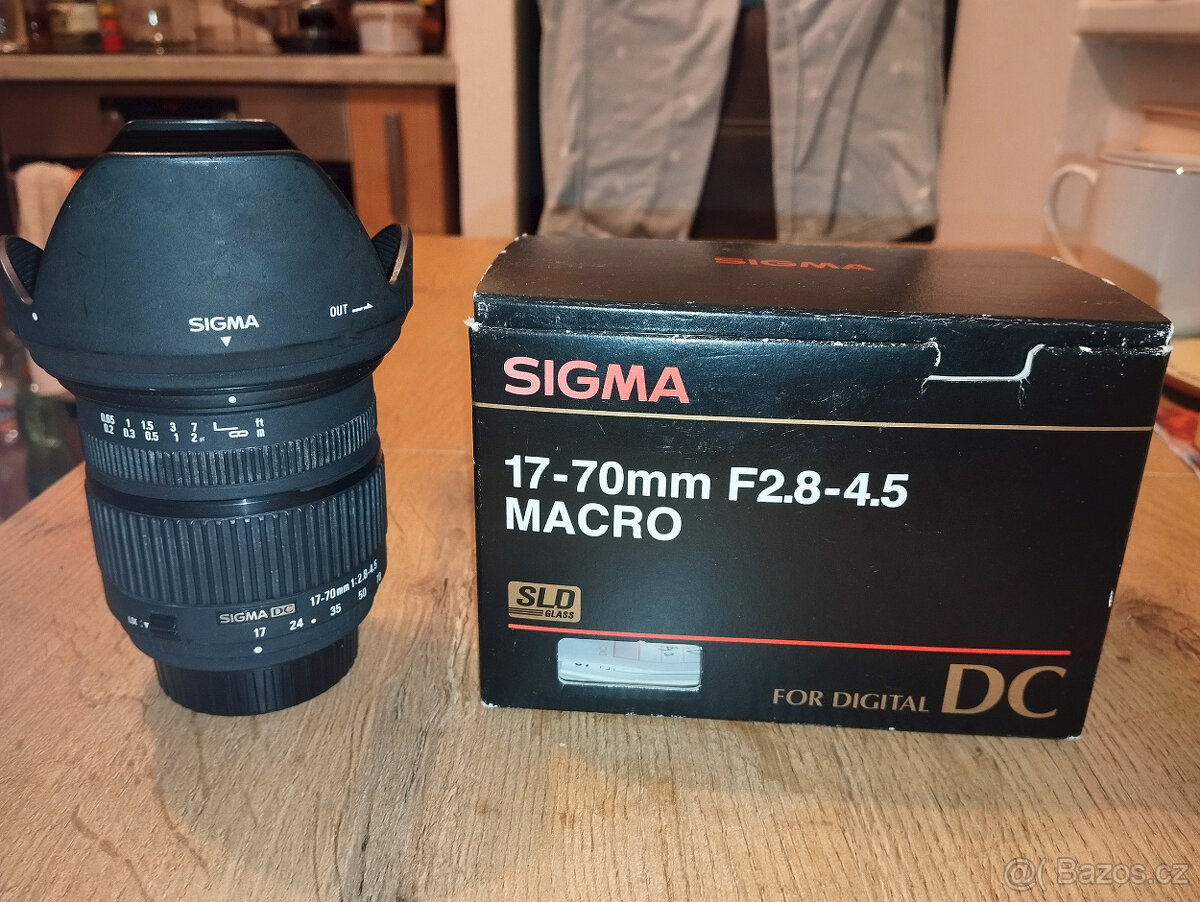 Sigma 17-70 f2.8-4.5 DC + filtry