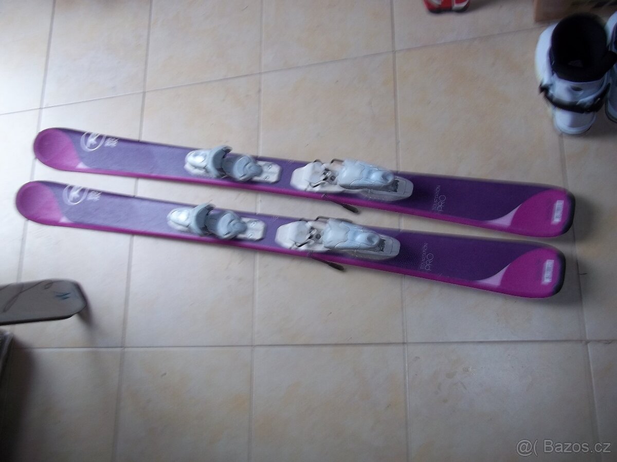 Juniorské carvingové lyže Rossignol 122 cm