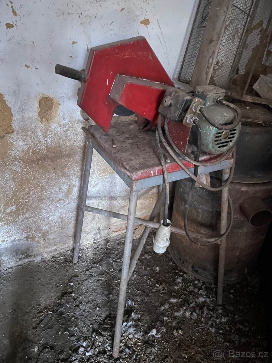 Rozbrušovací bruska