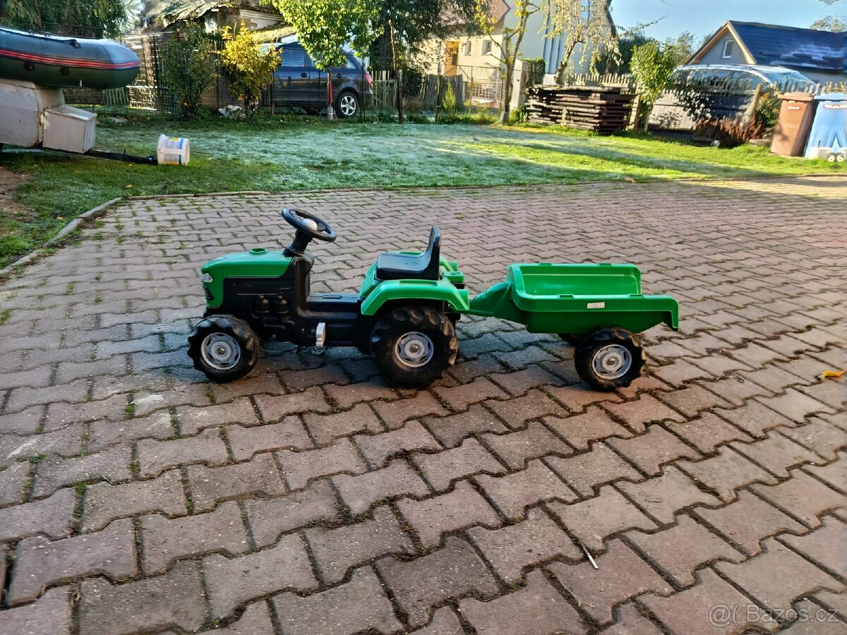 Děcky traktor