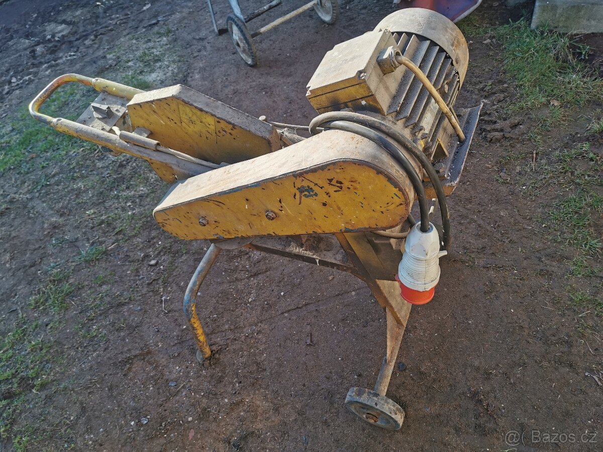 Prodám kábrovou kotoučovou pilu