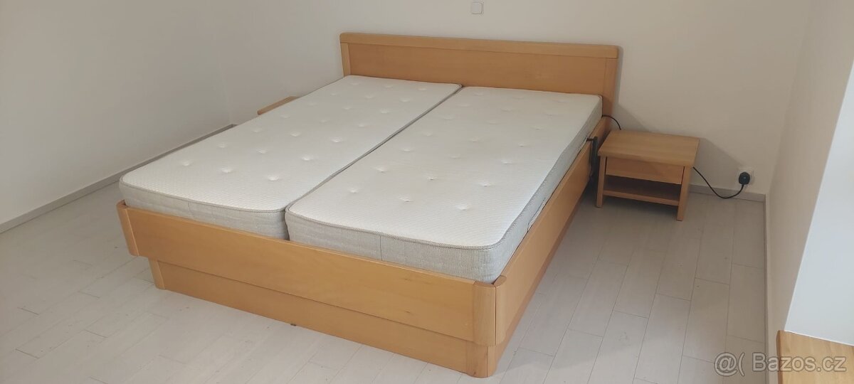 Postel dvoulůžko masív buk