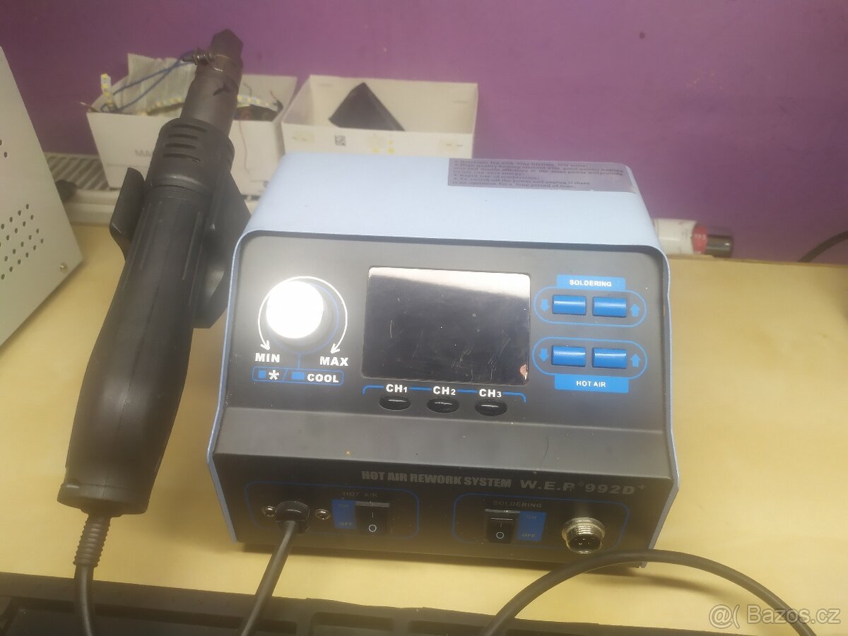 Pájecí stanice WEP 992D+
