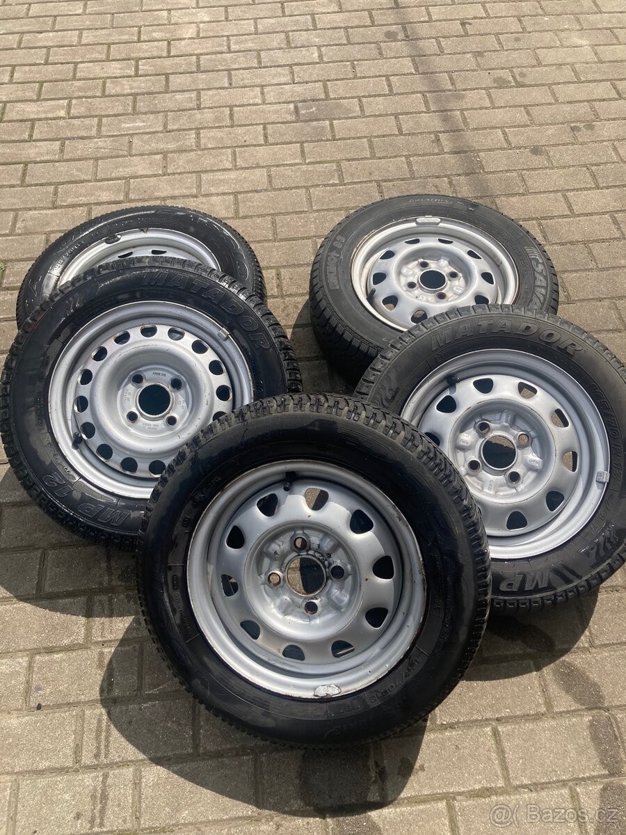 sada na Škodu Felicia