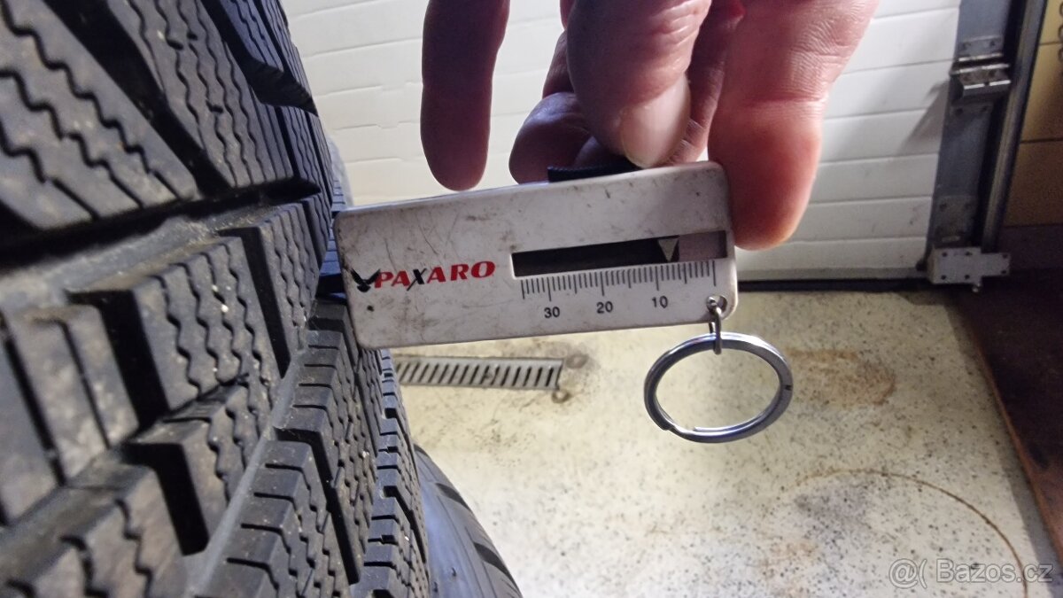 Zimni pneu 285/30 R22 hankook