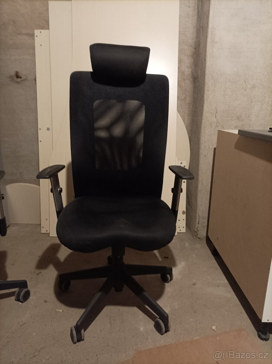 Kancelářská židle s podhlavníkem CALYPSO GRAND SP1