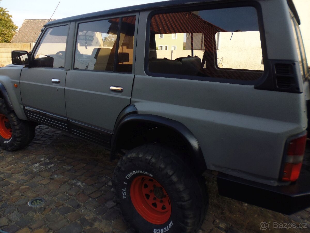 Nissan Patrol GR Y60 - náhrada zadních šoupaček 3DV/5DV