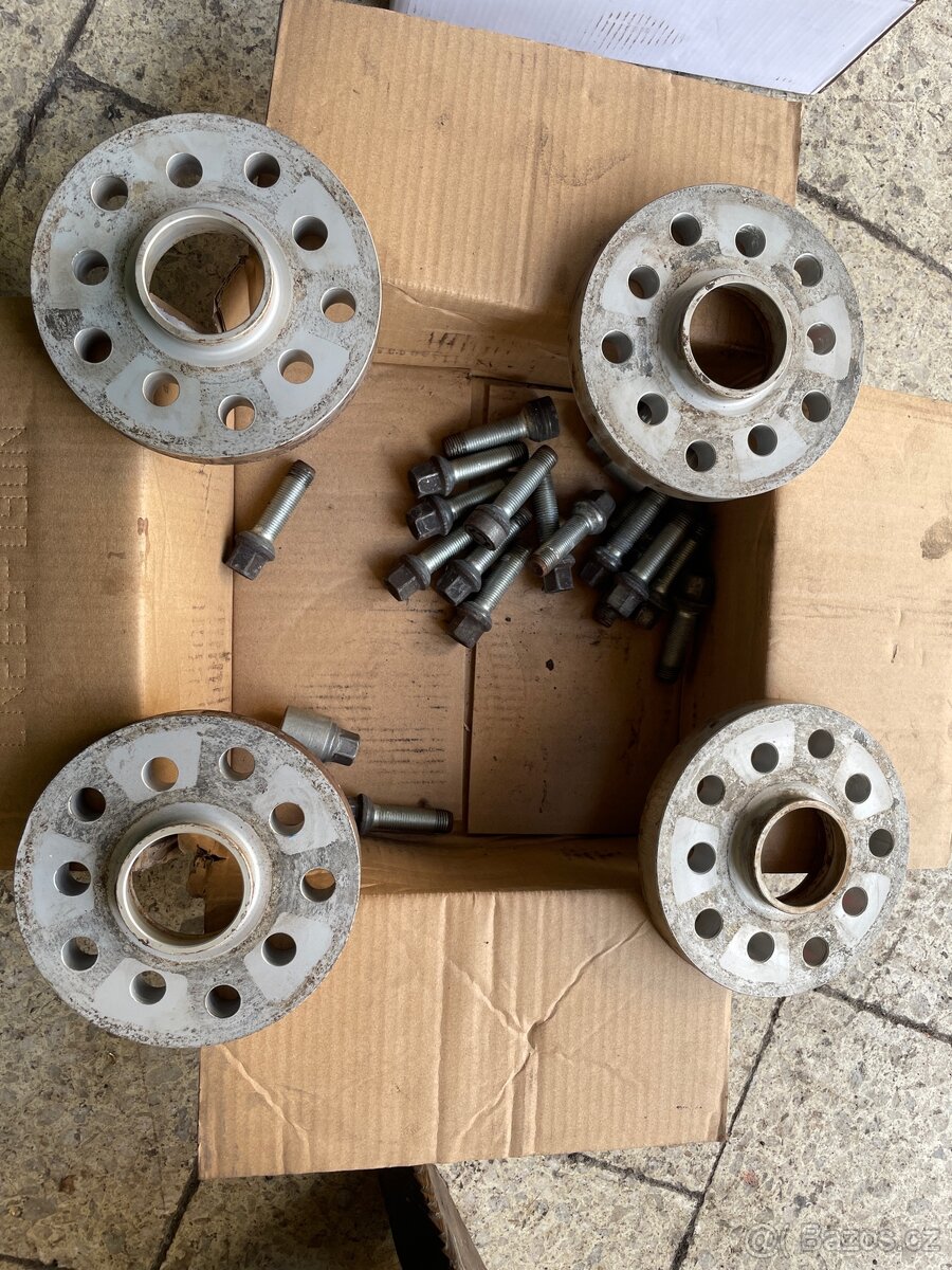 Rozšiřování podložky 20mm H&R Skoda, Vw, Seat