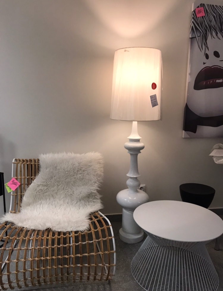 Stojací lampa KING DelaEspada NYZKA CENA