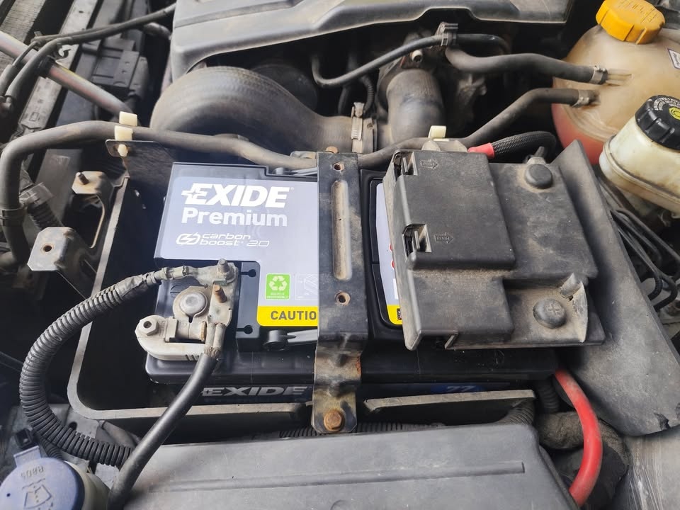 Autobaterie Exide Premium EA770 12 V 77 Ah 760 A