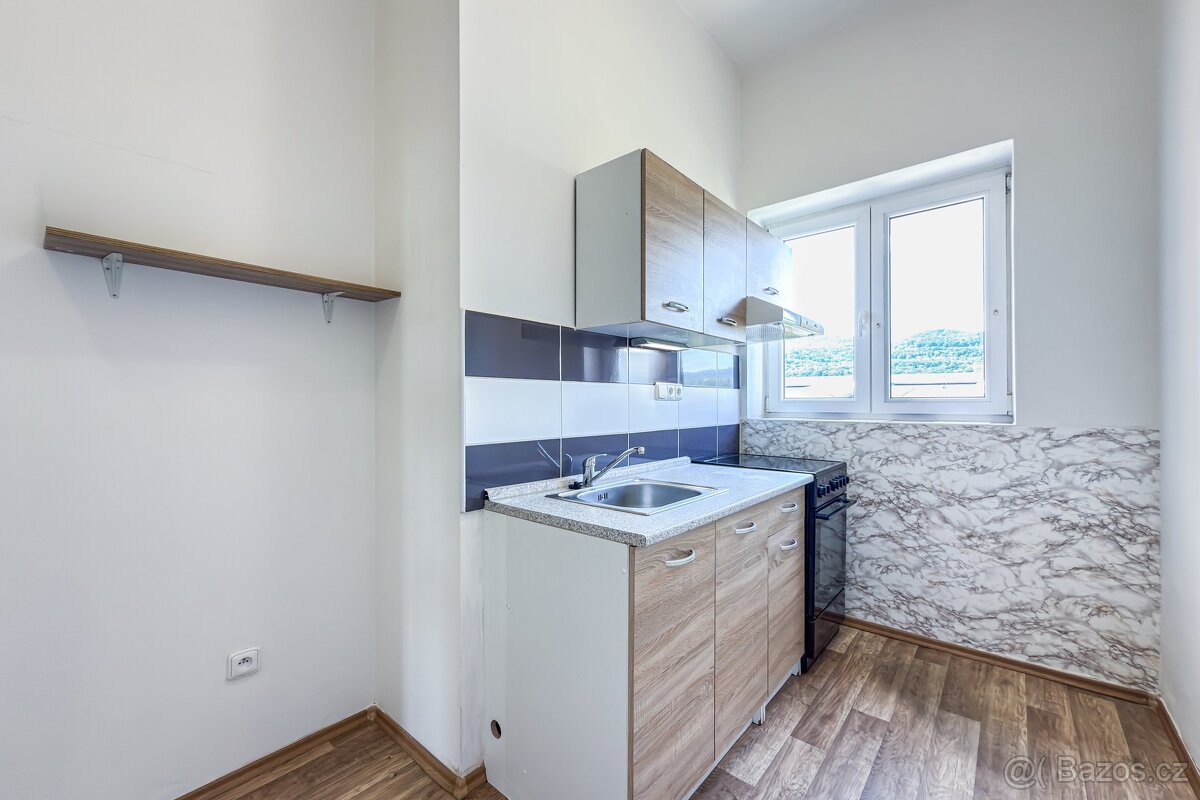 Pronájem byty 2+1, 41 m2 - Ústí nad Labem - Krásné Březno