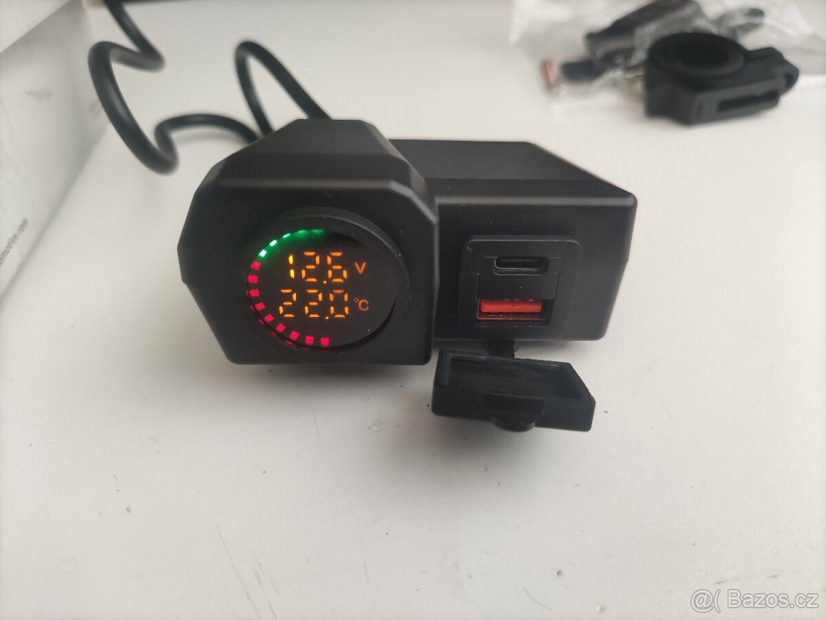 USB rychlonabíjení s voltmetrem a teploměrem - nové