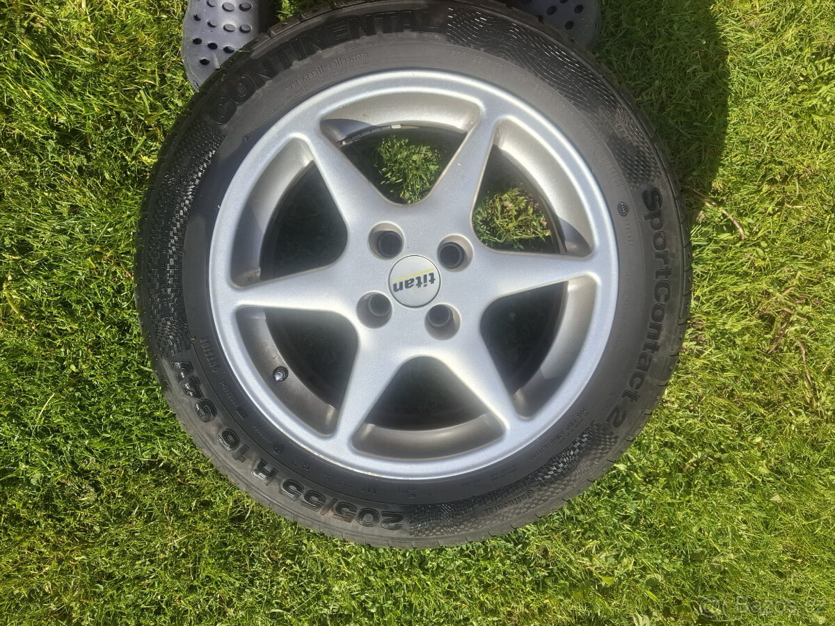 Sada letních kol na auto značky Renault - 205/55 R16